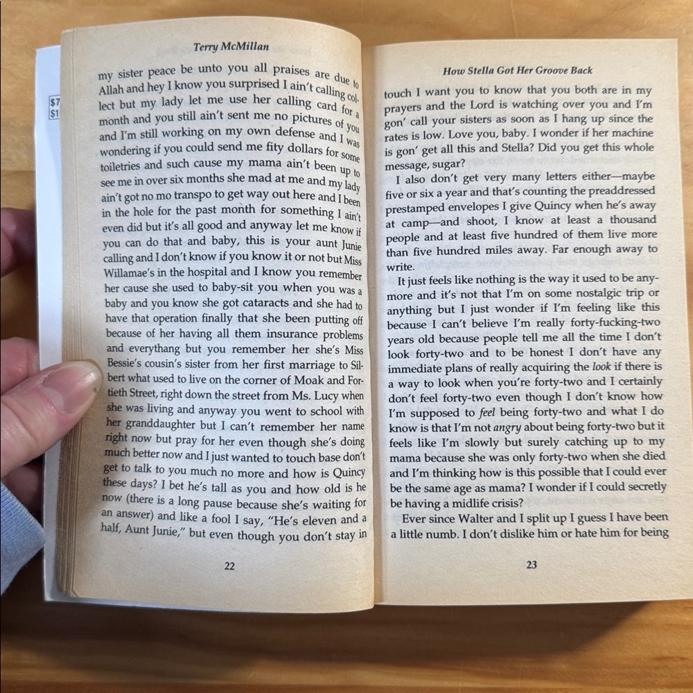 📚2/$6 - Picture 12 of 12